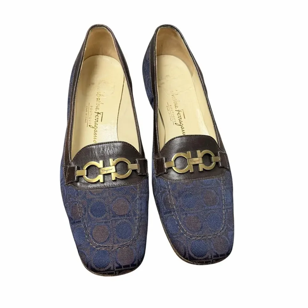 Vintage Salvatore Ferragamo Brown Navy Gancini Block Heel Loafer Womens Size 7.5